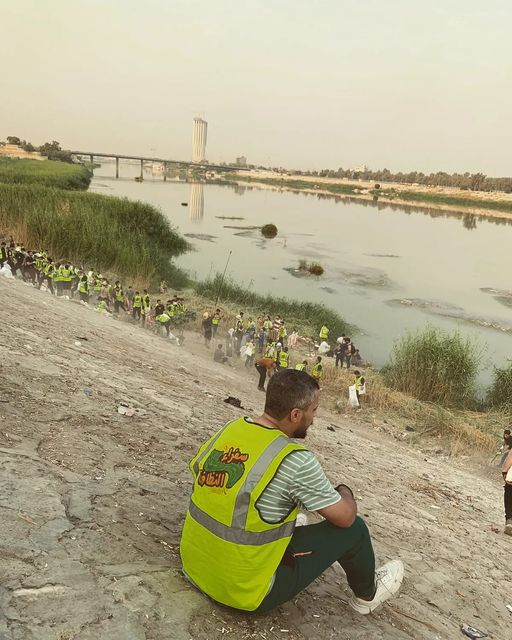 مراقبون: المخلفات المضرة اثرت بشكل كبير على البيئة والفرق التطوعية تحاول انتشالها