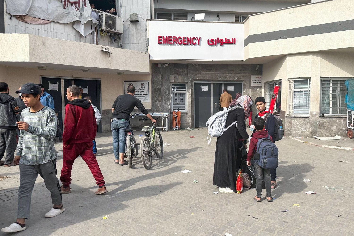 «الصحة العالمية»: قسم الطوارئ في مستشفى الشفاء تحول لـ«حمام دم»