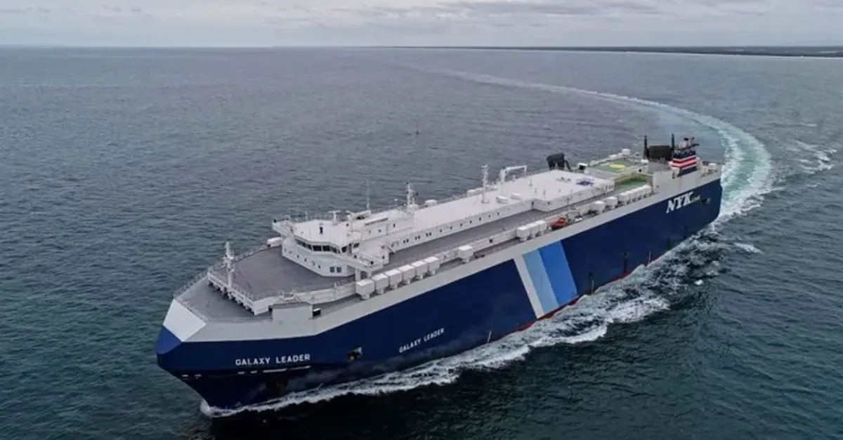 بريطانيا تندد بهجمات على سفن تجارية في البحر الأحمر