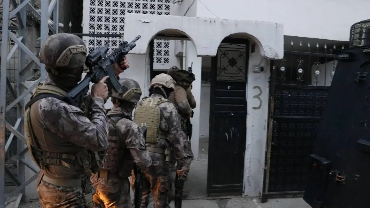 تركيا تعتقل 189 للاشتباه في صلتهم بتنظيم داعش