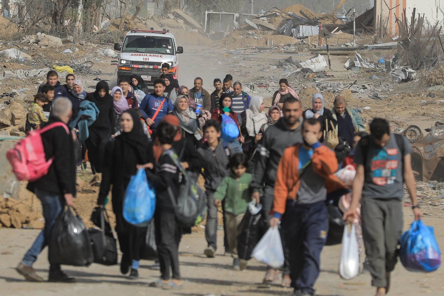 جيش الاحتلال يطلب من سكان غزة الانتقال إلى جنوب القطاع