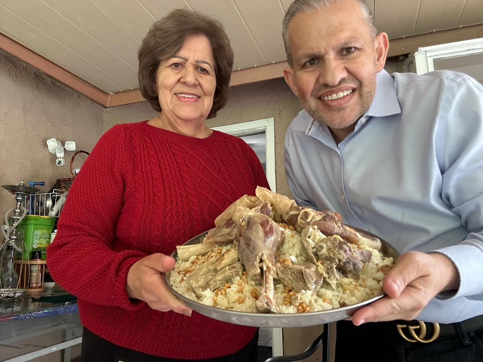 المنسف: جسور من التواصل والتلاحم بين الشعبين الفلسطيني والأردني