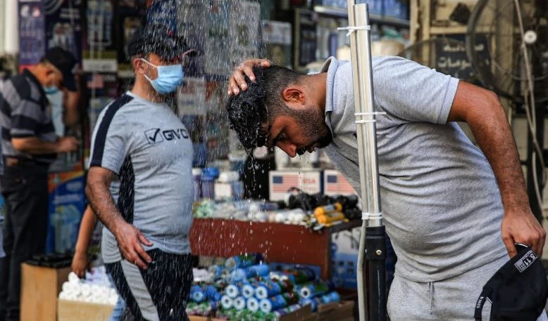 طقس العراق.. درجة الحرارة في المحافظات تسجل انخفاضاً لتستقر عند الـ 48 درجة في البصرة