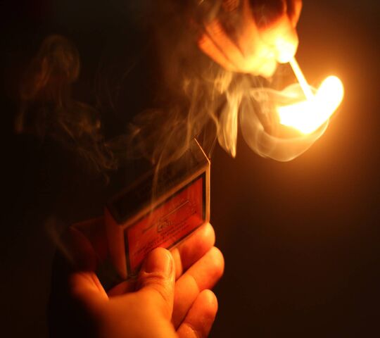 بسبب رفضها زواجه من امرأة ثانية.. زوج يحرق زوجته الحامل في السليمانية