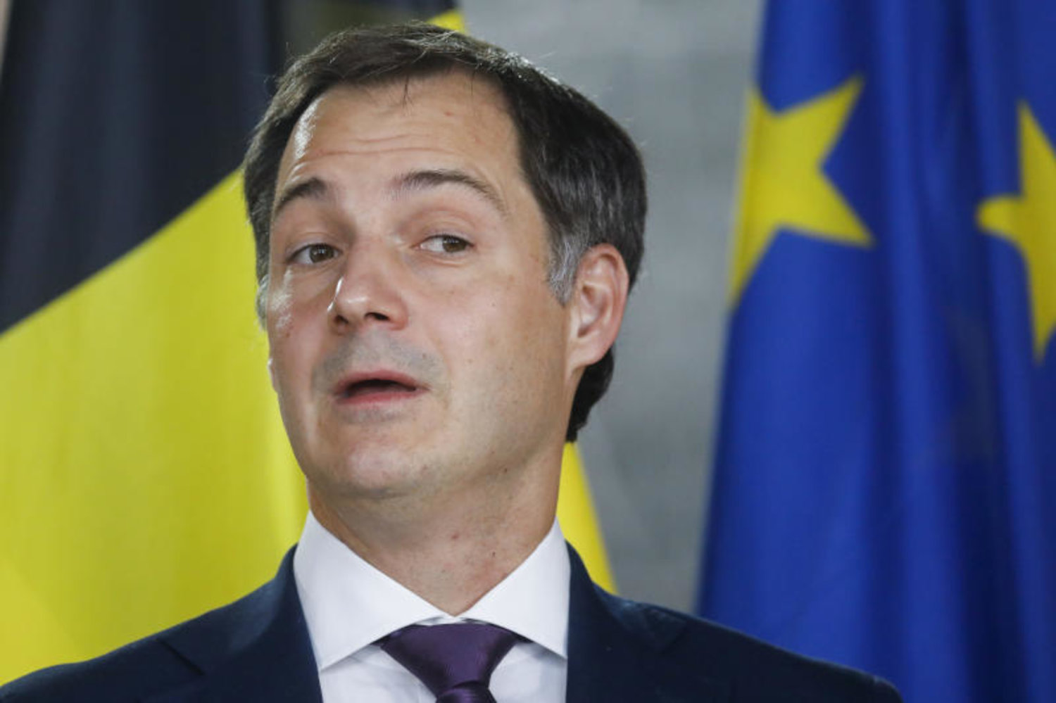 استقالة رئيس الوزراء البلجيكي ألكسندر بعد خسارة حزبه الانتخابات الفيدرالية