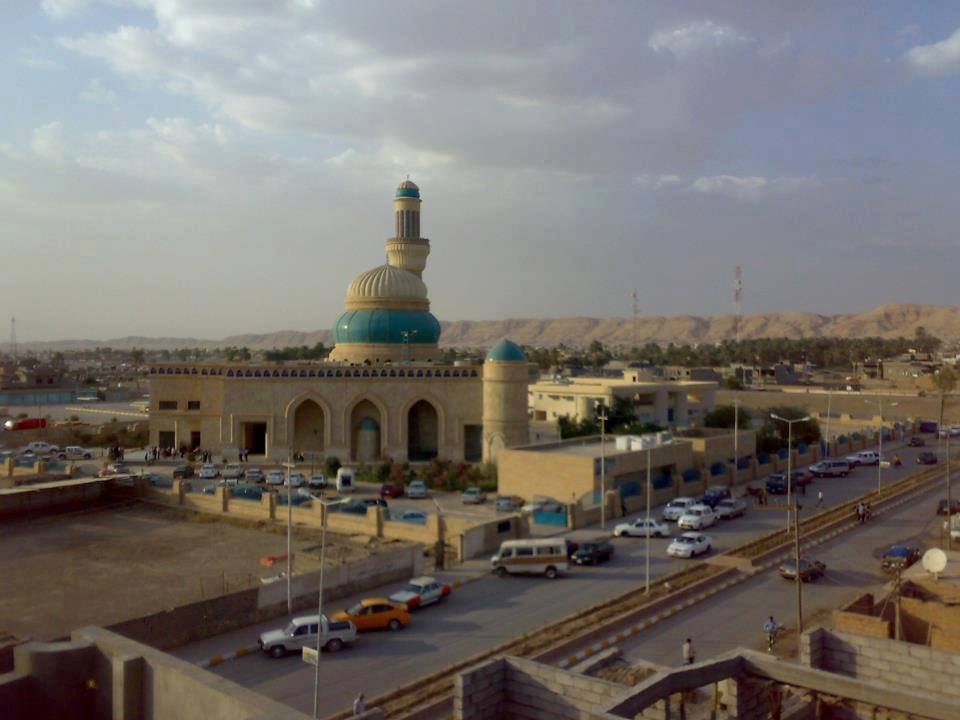 إصابة شخصين بانفجار عبوة داخل السوق الكبير بطوز خورماتو في محافظة صلاح الدين