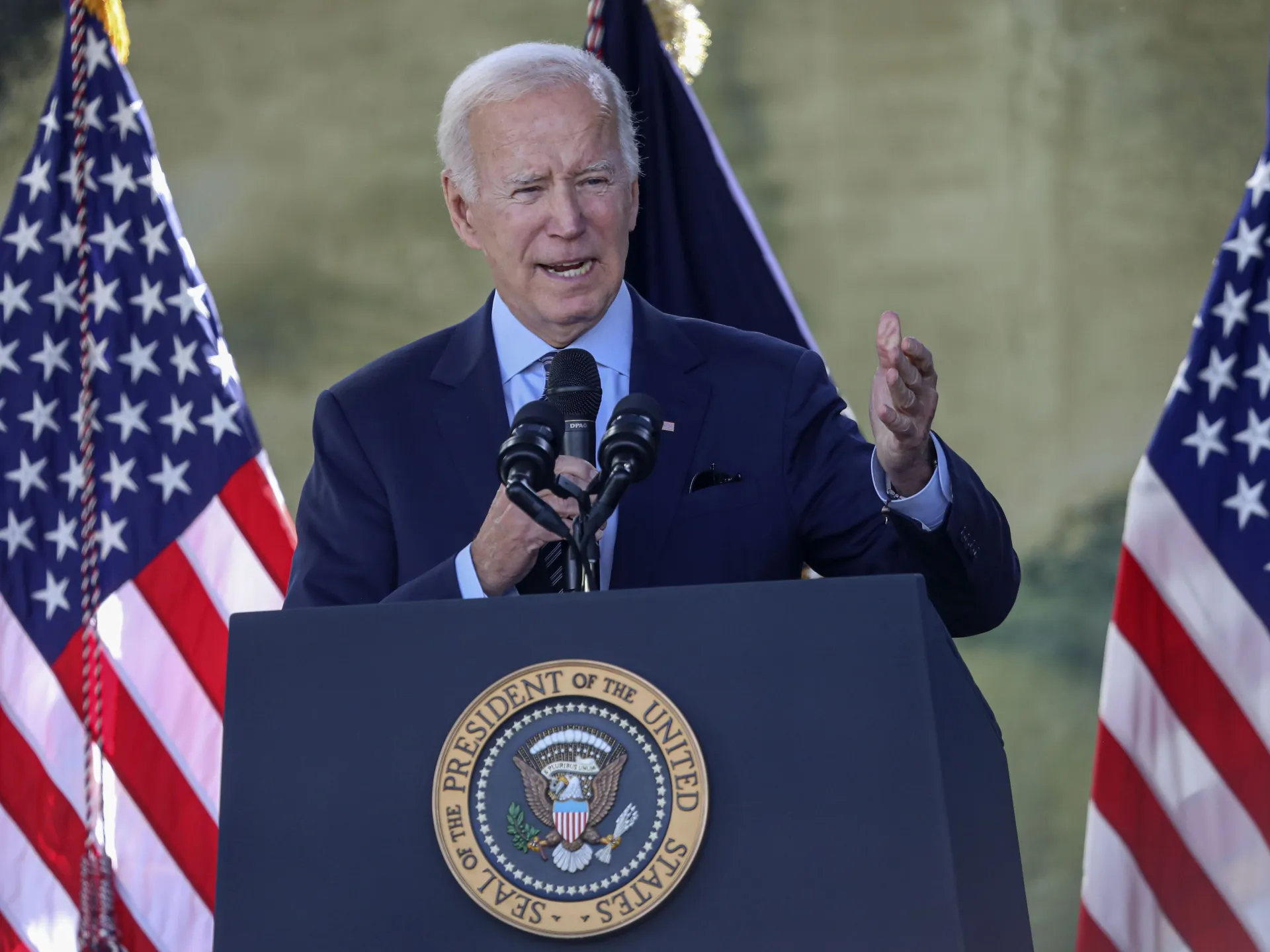 بايدن: لن أتزحزح قيد أنملة عن موقفي بشأن السباق الرئاسي وكل ما أحتاج إليه هو قسط أكبر من النوم والراحة