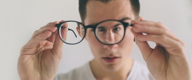 الكشف عن عملية “بسيطة” تحسن البصر لدى الانسان