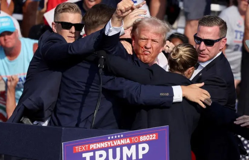 ترامب لصحيفة نيويورك بوست: الأطباء وصفوا نجاتي من محاولة الاغتيال بالمعجزة