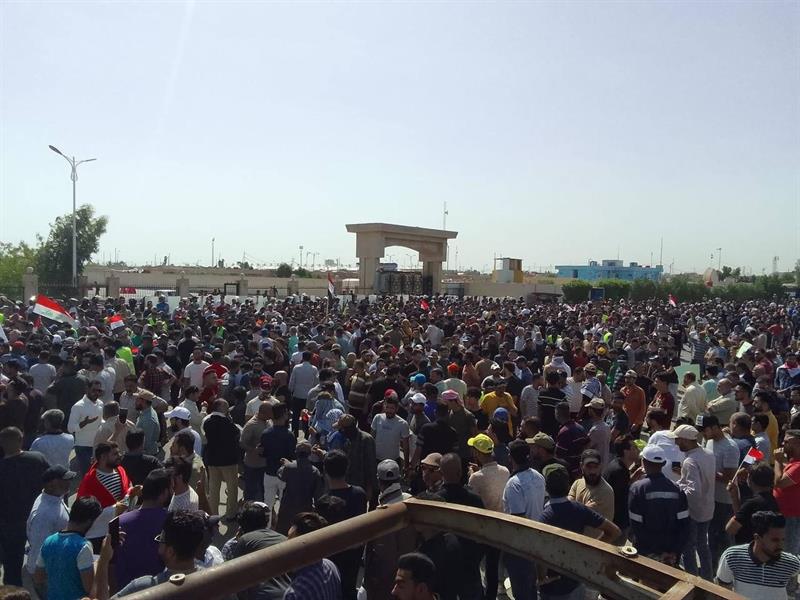 تنسيقية موظفي العراق تعلن عن تظاهرة كـبـيـرة تحت مسمى انتفاضة تعديل سلم الرواتب