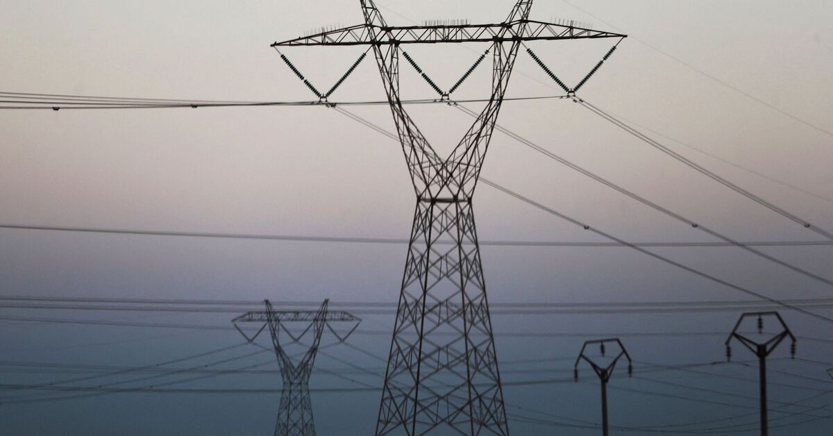 المونيتور: الولايات المتحدة تجدد إعفاء العراق من العقوبات لشراء الغاز الإيرانية