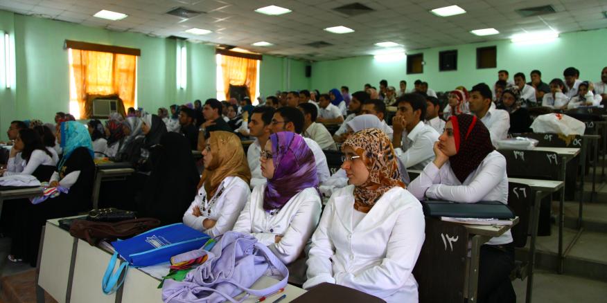 العرب اللندنية: الاستيلاء على التعليم العالي في العراق يضخ دماء جديدة للميليشيات