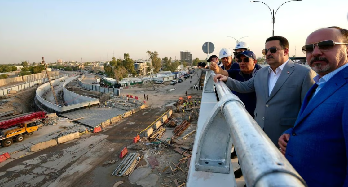 سياسيون: حملة المجسرات التي يقودها السوداني لن تقود الى ولاية ثانية