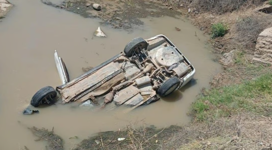 مصرع رجل بعد خروج سيارته عن المسار وسقوطها في النهر شمالي الناصرية