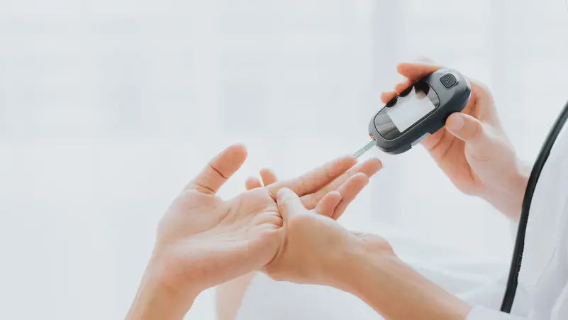 خطر مضاعف على الأطفال من الآباء المرضى بالسكري