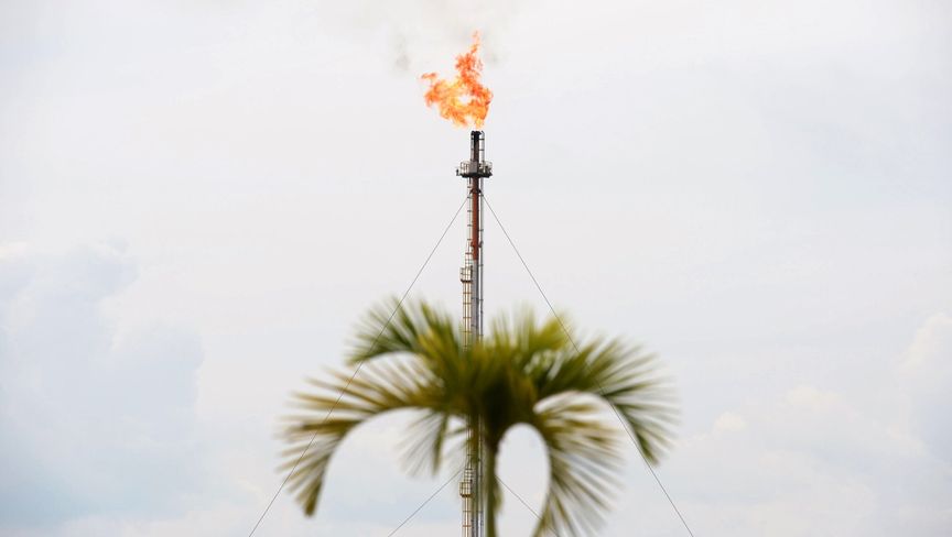 هدوء مؤقت في استحواذات شركات النفط بعد صفقات بـ265 مليار دولار