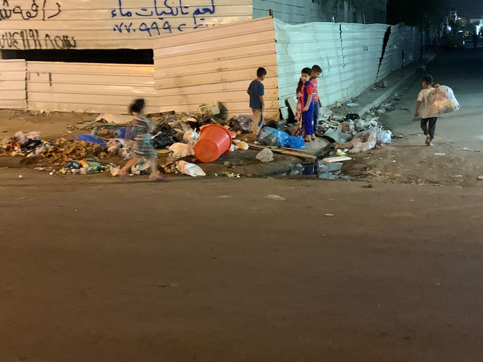 رغم مرور أسبوع على تهديد المحافظ.. أحياء مدينة كركوك مازالت تعاني من تكدس النفايات