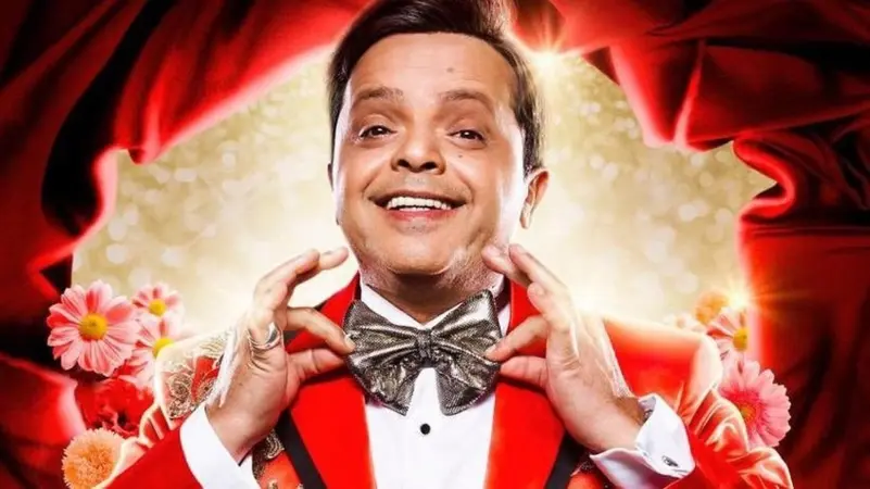 إفيهات محمد هنيدي تشغل التواصل.. ما قصتها؟