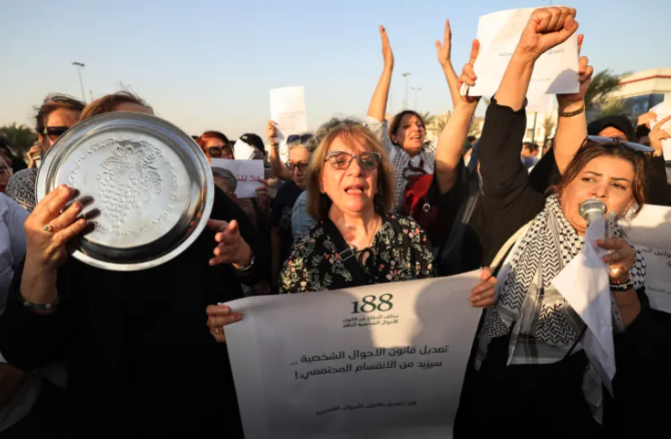 آراب نيوز: يجب على العالم ألا يتخلى عن بنات العراق