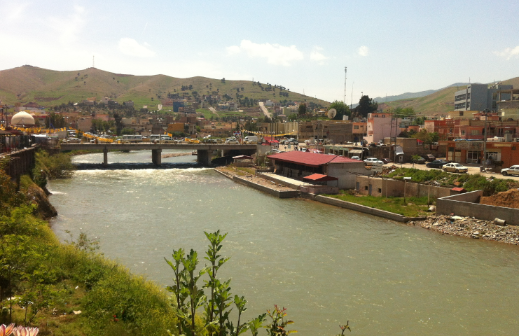 العثور على جثة عليها آثار إطلاق نار مرمية بنهر الخابور في دهوك