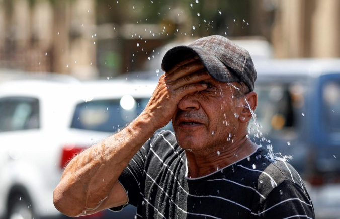 لليوم الثاني على التوالي.. درجات الحرارة تتجاوز الـ 50 مئوية في العراق