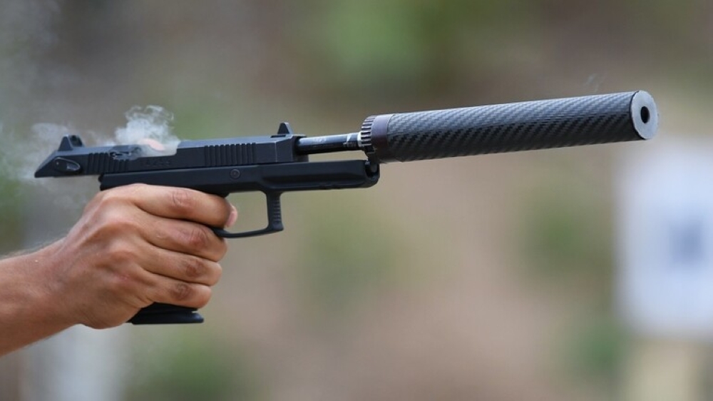 عصابة مسلحة تصيب شخصاً بجروح خطرة بعد تسليب دراجته في منطقة الكرادة خارج وسط بغداد