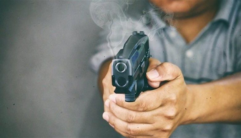 مشاجرة عائلية بالأسلحة الخفيفة والبيضاء تنتهي بإصابة ستة اشخاص في بغداد