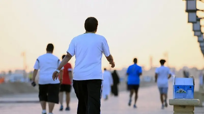 المشي 8000 خطوة يوميًا يحقق أهدافك الصحية ويحافظ على حياتك