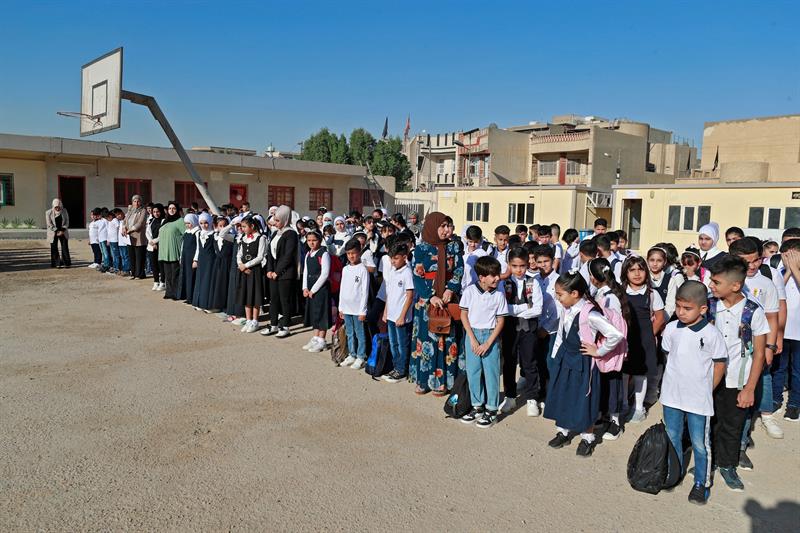 بمدارس متهالكة وكرفانية.. العراق يستقبل 12 مليون طالب وتلميذ مع بدء العام الدراسي الجديد