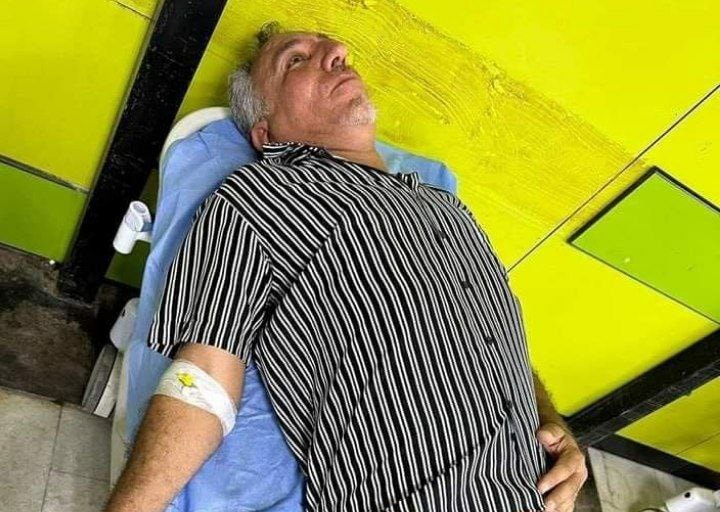 ولي أمر طالب يضرب مدير مدرسة في الديوانية بعد رفضه إعطاء “قبول” لابنه