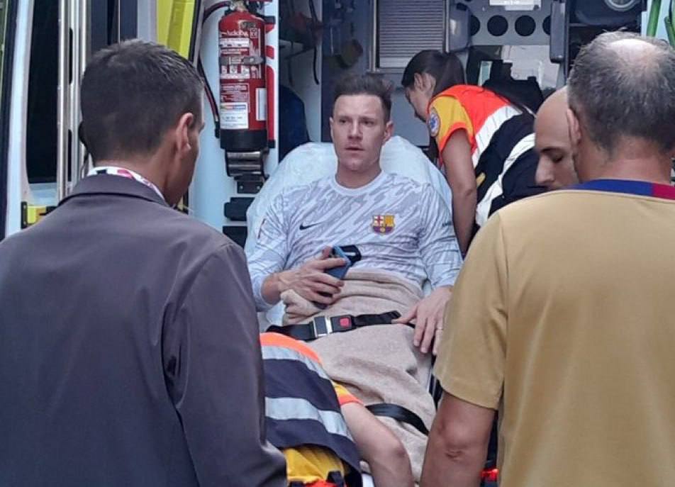 نادي برشلونة يعلن إصابة حارس مرماه تير شتيغن بتمزق كامل في أوتار ركبته اليمنى