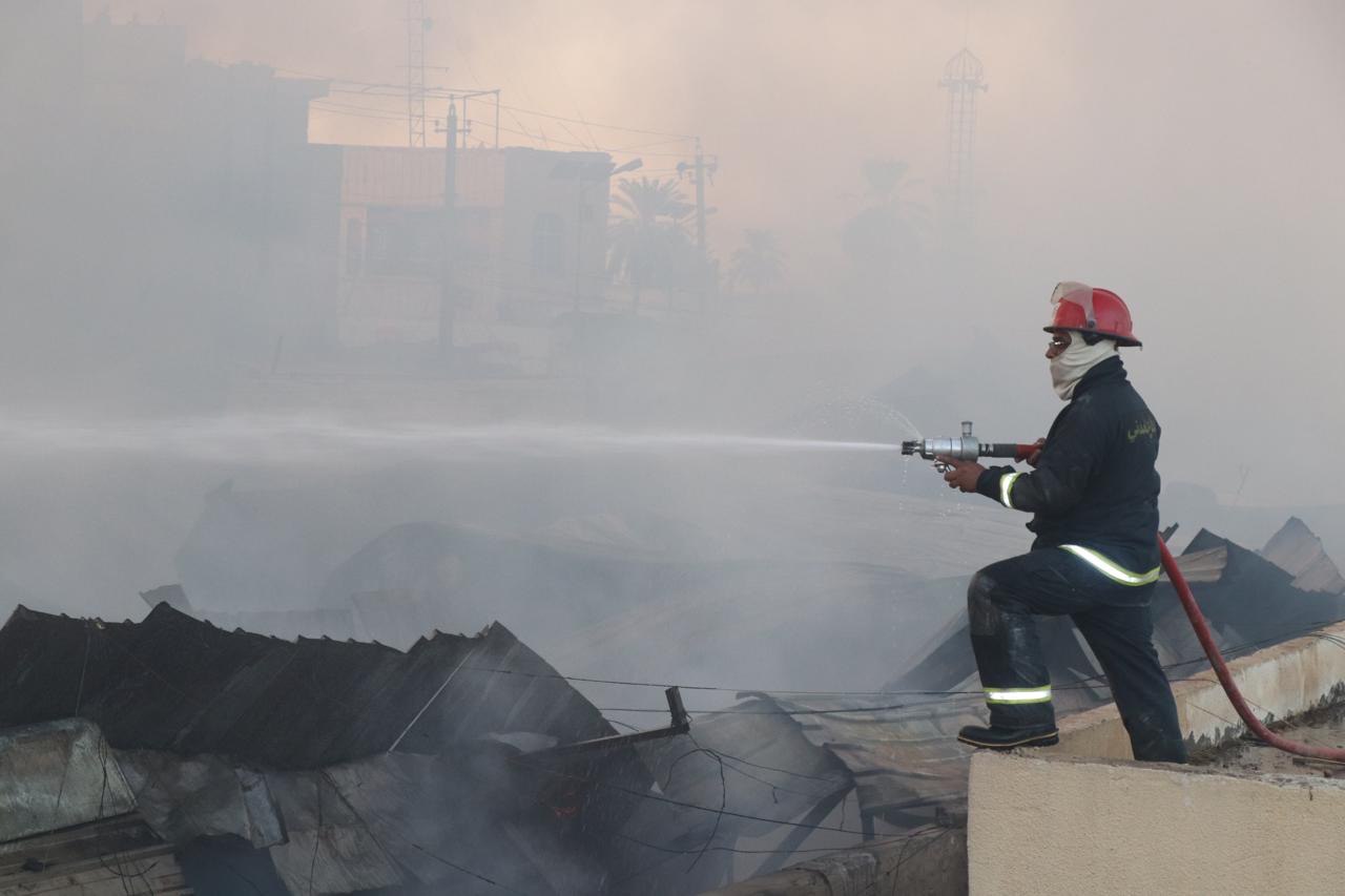 السيطرة على حريق اندلع في سوق حي العامل الشعبي ببغداد والأضرار المادية كبيرة
