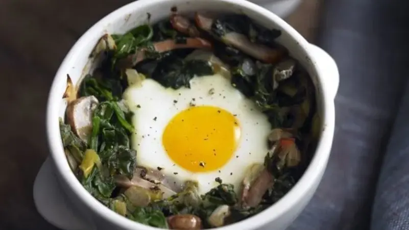 أطعمة تعزز مستويات هرمون البروجسترون بشكل طبيعي