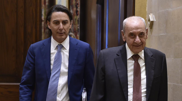 المبعوث الأمريكي بعد لقائه رئيس مجلس النواب اللبناني نبيه برّي في بيروت: لن أخوض محادثات حول تعديل القرار 1701 وإنما كيفية تطبيقه والمجتمع الدولي يجب أن يساهم بدعم لبنان