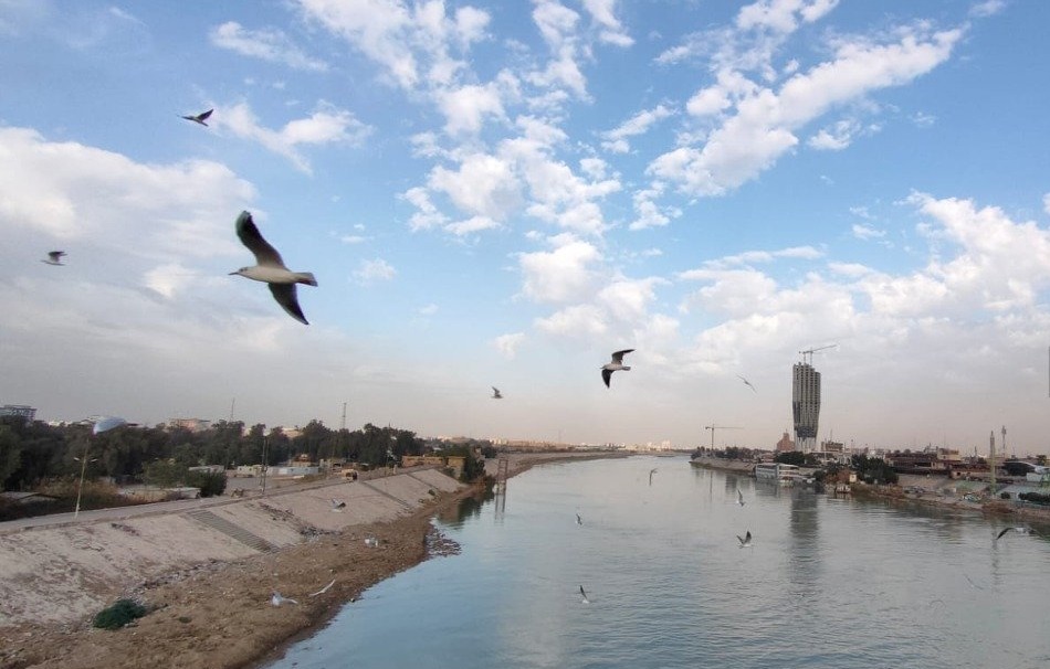 طقس العراق.. غيوم متفرقة وعودة درجات الحرارة الأربعينية يوم غد