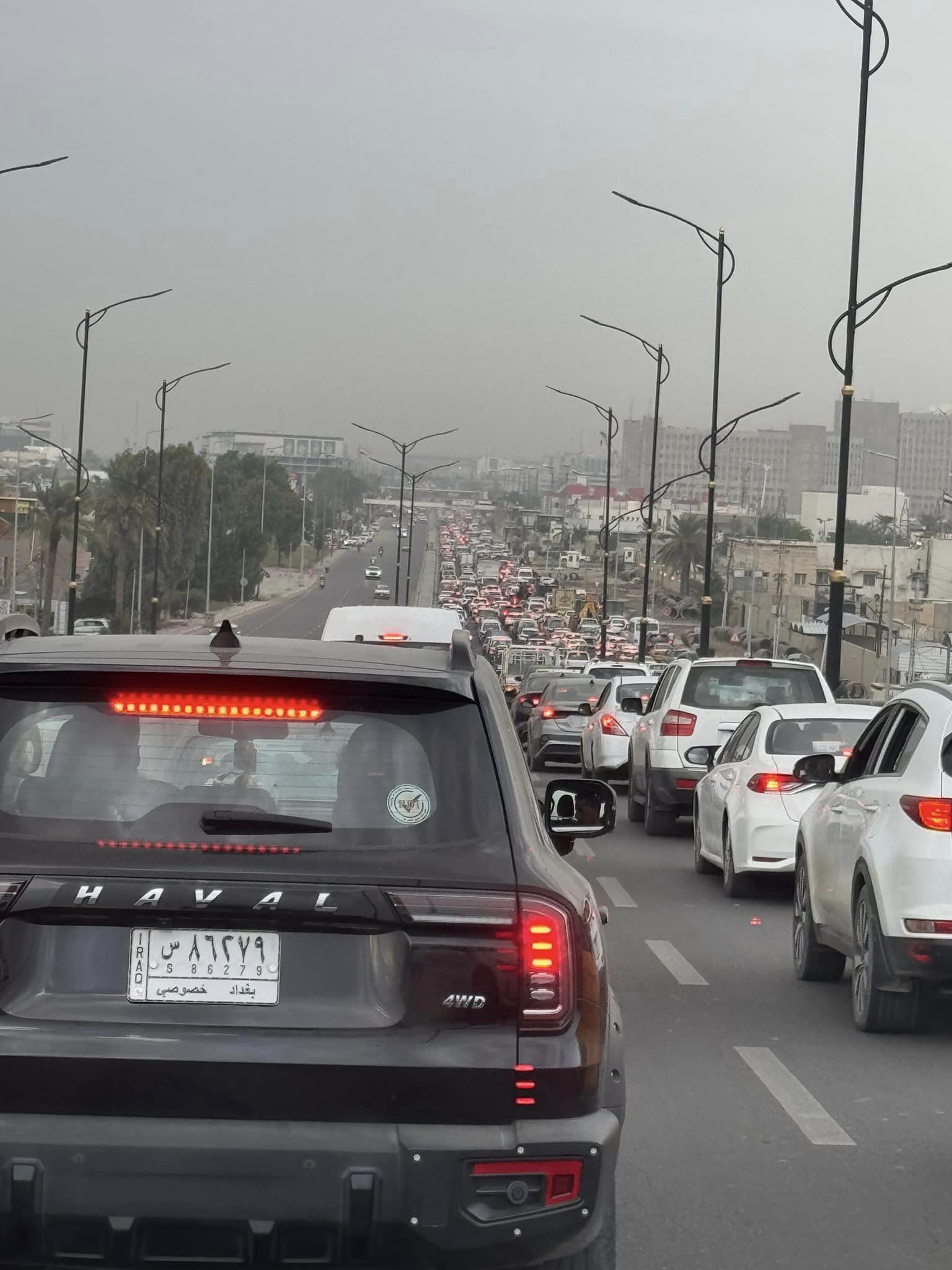 اختناق مشاريع فك الاختناقات.. زحامات مرورية بعدد من شوارع وتقاطعات العاصمة بغداد