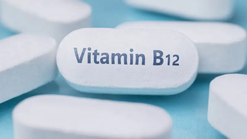 يسبب “تململ الساقين”.. تحذيرات من نقص هذا الفيتامين