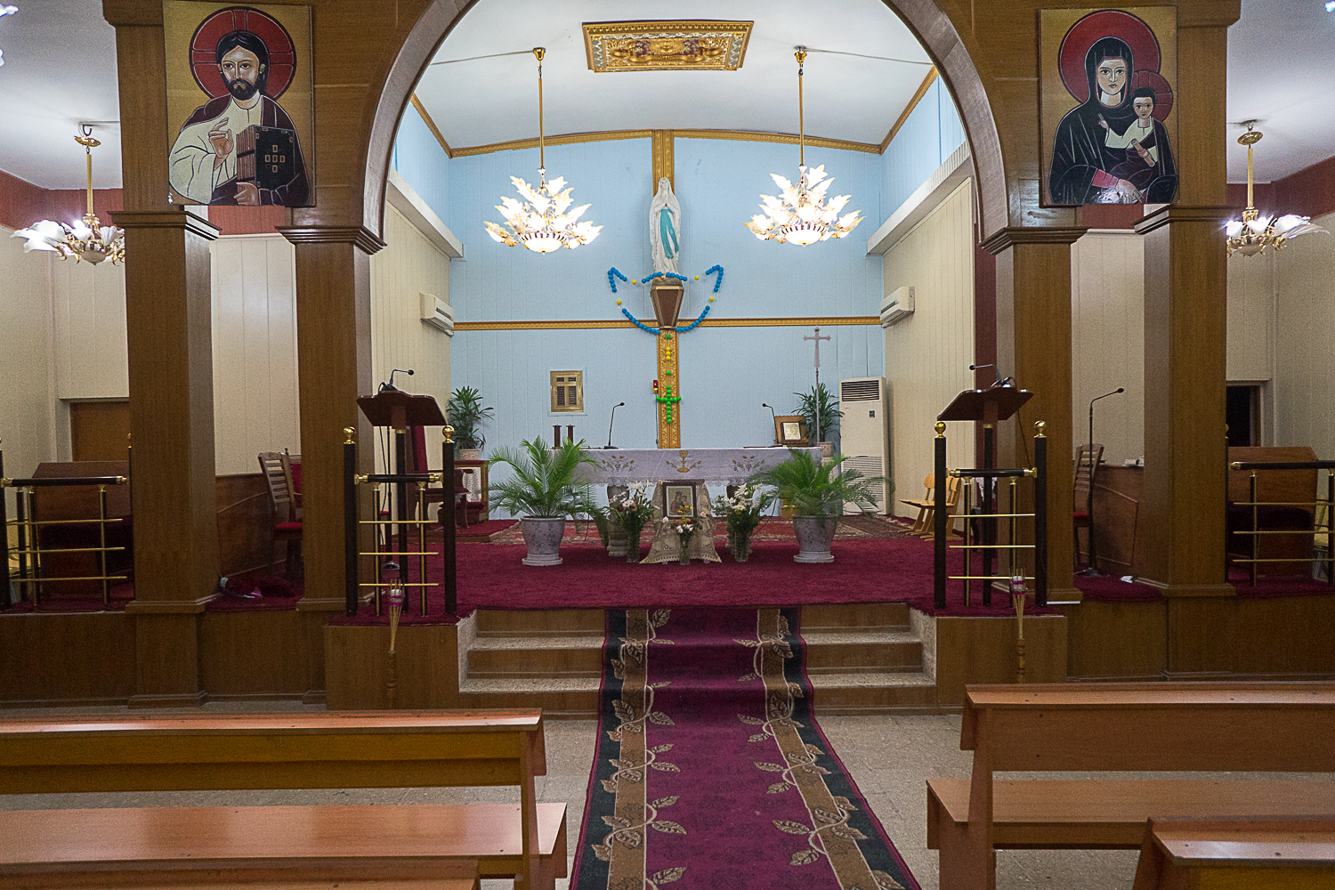 مسيحيو كركوك يقيمون قداس أعياد الميلاد بحرية بعد عقدين من المعاناة