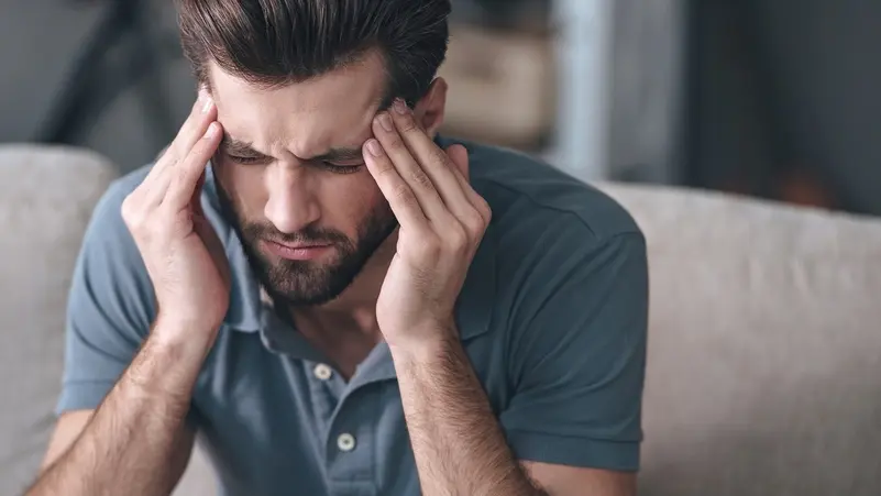 هل جربت أن تعالج الصداع من دون دواء؟ تعرف على نصيحة خبيرة روسية
