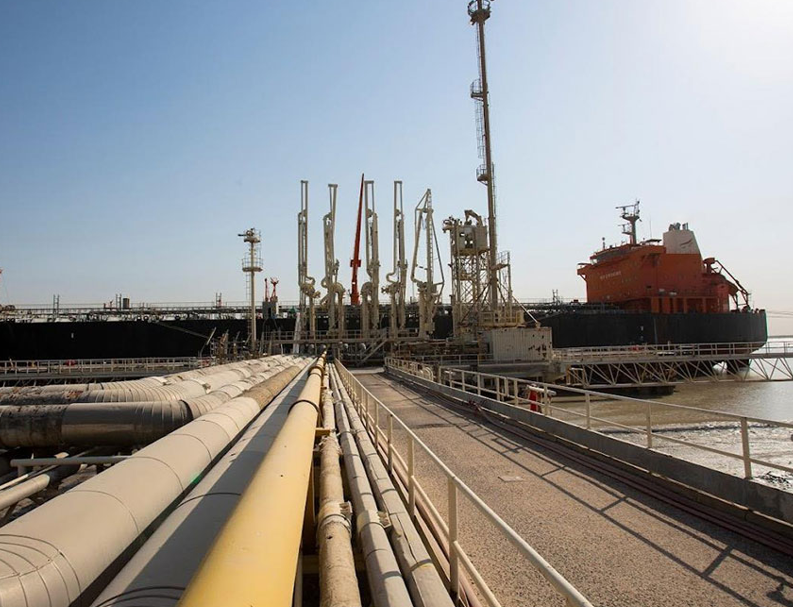 ارتفاع أسعار النفط وبرميل برنت بنحو 73 دولاراً قبل عطلة عيد الميلاد