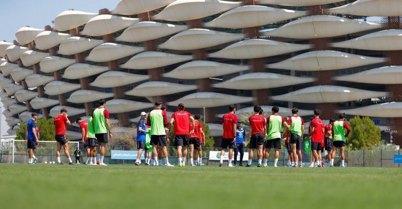 يغادره الأحد لمواجهة فلسطين.. المنتخب العراقي يستمر بمعسكره في البصرة
