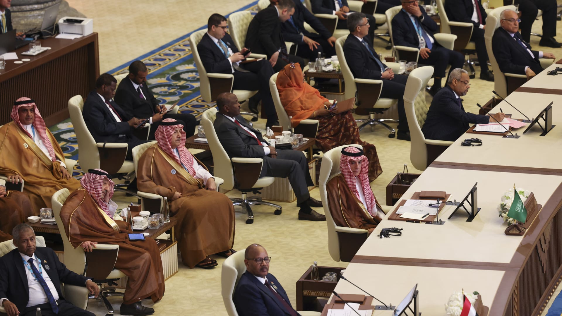 بيان العرب الختامي  ..نرفض ..نشجب .. ندين .. كلمات تعبر عن الموقف العربي من القضايا المصيرية