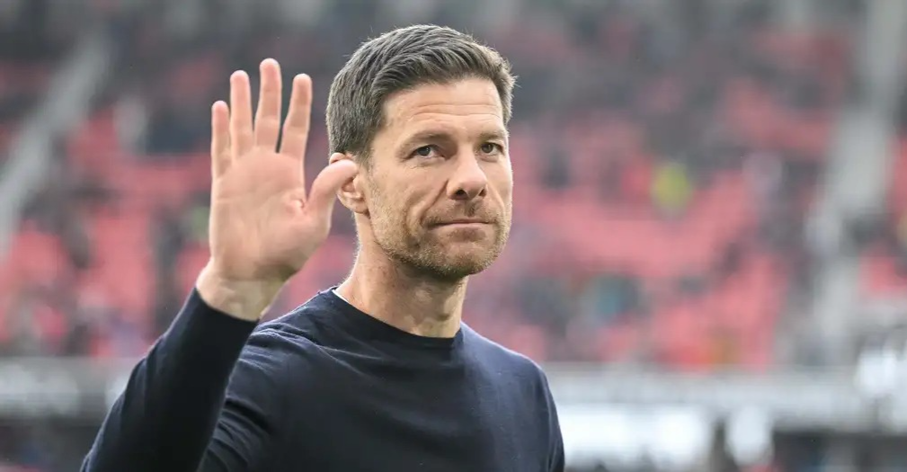 ليفركوزن يتكبد خسارة قاسية في مباراة وداع مدربه تشابي ألونسو