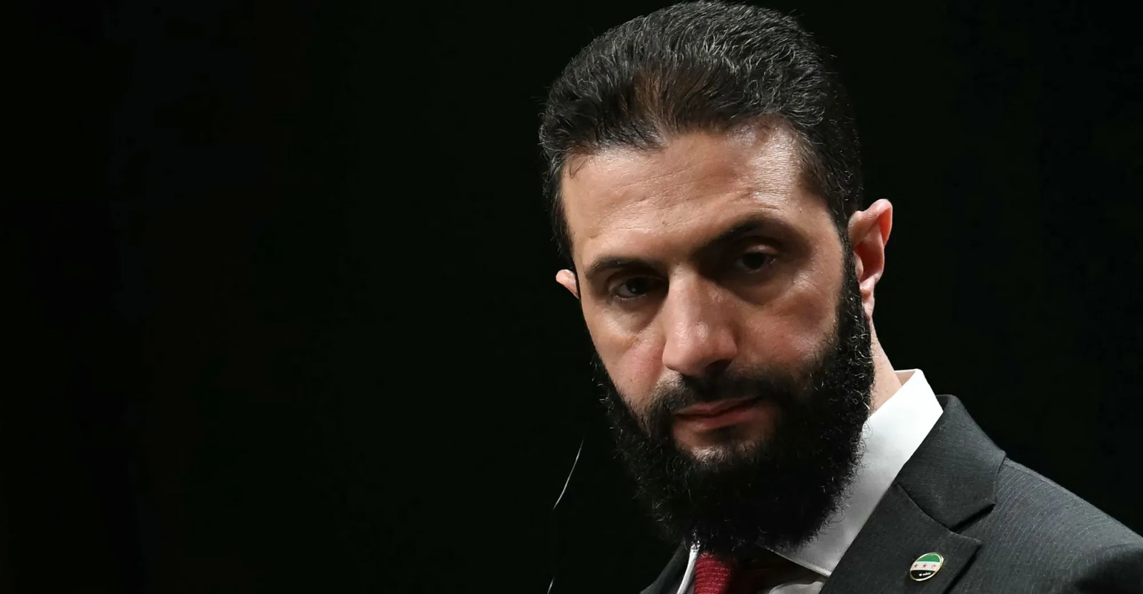 مبعوث ترامب: الشرع معرض لخطر الاغتيال ونحتاج لتنسيق الحماية حوله