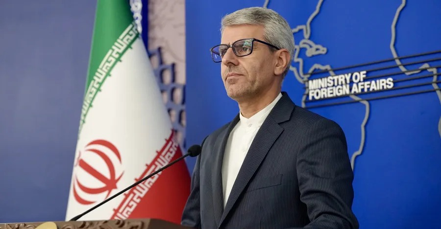 طهران تعلق على طلب إيراني للقاء المسؤولين الأميركيين بشأن “الملف النووي”