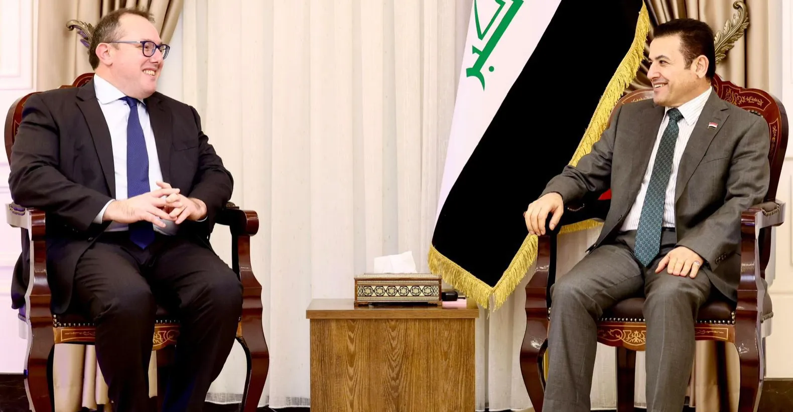 الاعرجي لهاريس: لا نريد أن يكون العراق ساحة لتصفية الحسابات