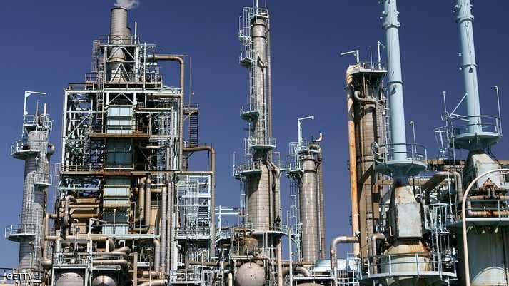 النفط “يتعافى” بعد خسائر