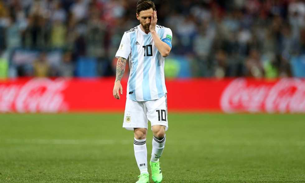 بعد الأداء المخيب.. ميسي على وشك الاعتزال