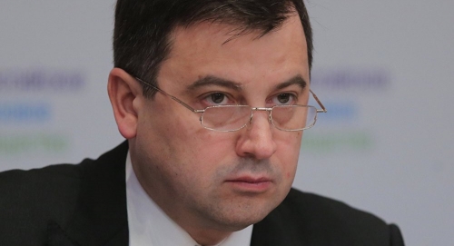 وفد روسي برئاسة وزير النفط يصل بغداد اليوم