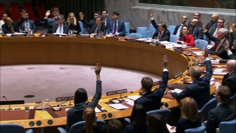 مجلس الأمن يوافق على هدنة إنسانية في سوريا